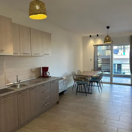 Apartment Parea *